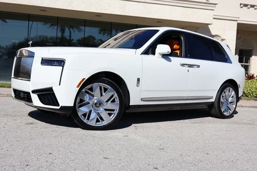 
           New 
        2026 Rolls-Royce Cullinan