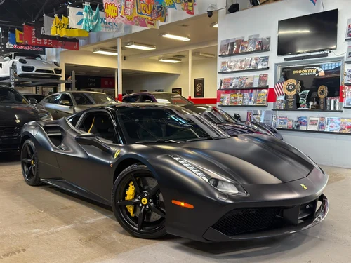 
           
        2018 Ferrari 488 GTB