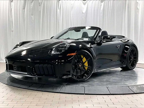 
           
        2026 Porsche 911 Carrera 4 GTS