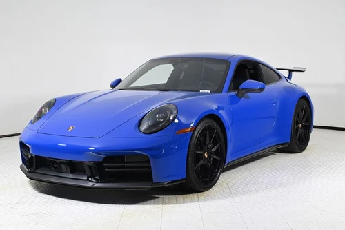 
           
        2025 Porsche 911 Carrera