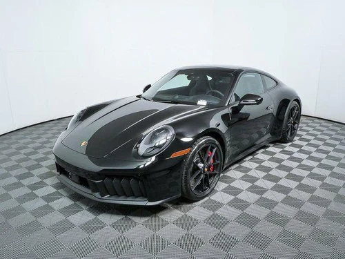 
           
        2026 Porsche 911 Carrera 4 GTS