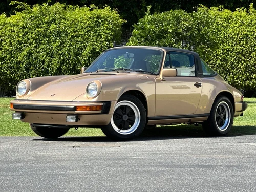 
           
        1980 Porsche 911SC Targa Base