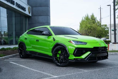 2024 Lamborghini Urus Performante