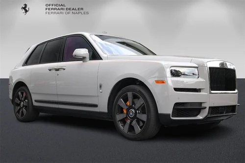 
           
        2022 Rolls-Royce Cullinan Base