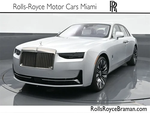 
           New 
        2025 Rolls-Royce Ghost