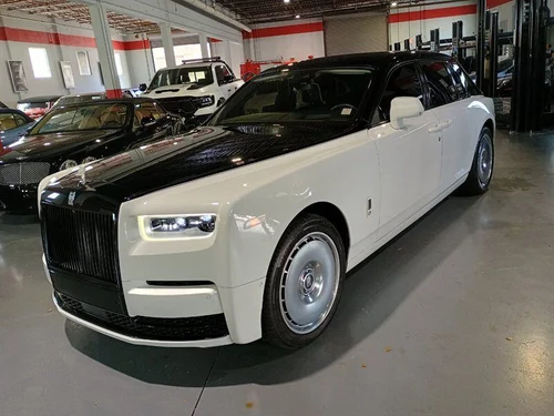 
           
        2019 Rolls-Royce Phantom