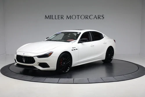 
           
        2022 Maserati Ghibli Modena Q4