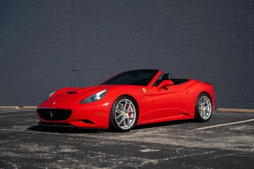 
           
        2013 Ferrari California Convertible