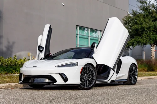 
           
        2025 McLaren GTS