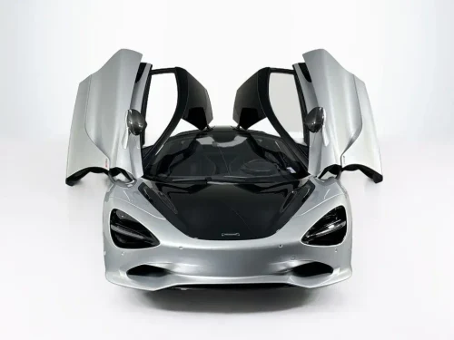 
           
        2024 McLaren 750S Coupe