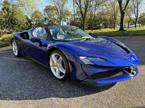 
           
        2024 Ferrari SF90 Spider