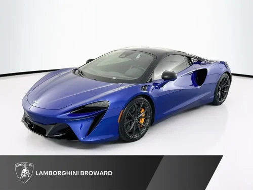 
           
        2023 McLaren Artura