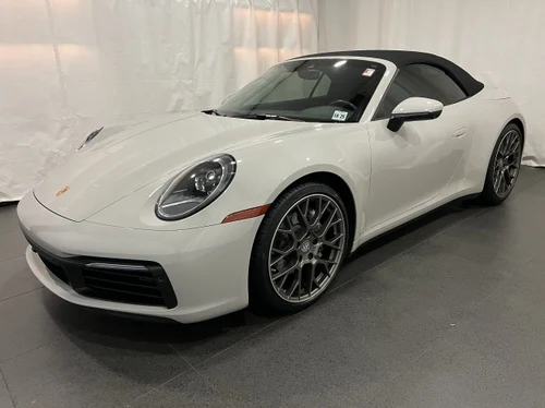 
           
        2021 Porsche 911 Carrera