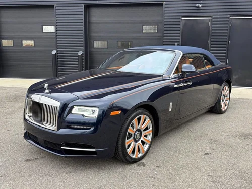 
           
        2016 Rolls-Royce Dawn Base
