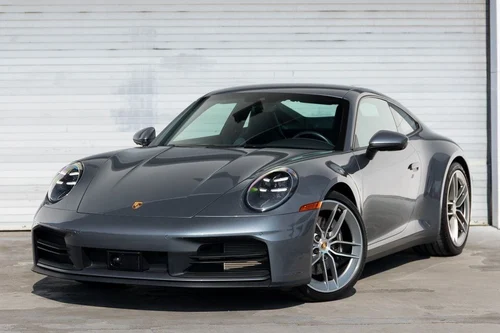 
           
        2025 Porsche 911 Carrera