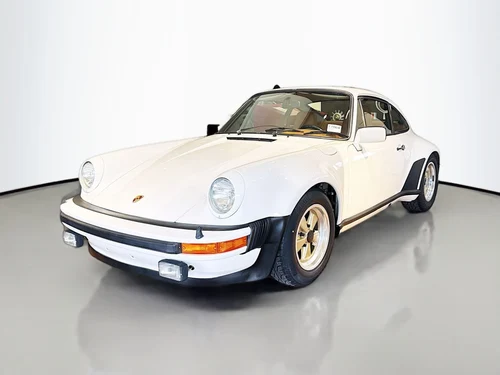 
           
        1976 Porsche 911