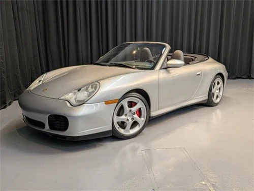 
           
        2004 Porsche 911 Carrera 4S