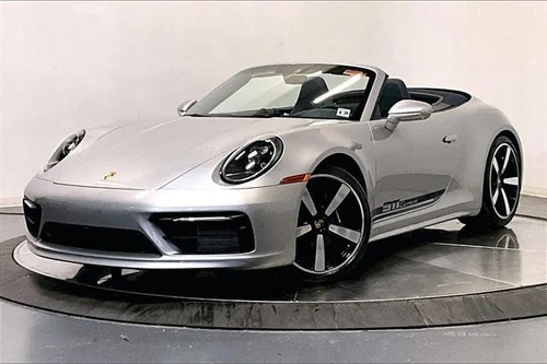 
           
        2024 Porsche 911 Carrera