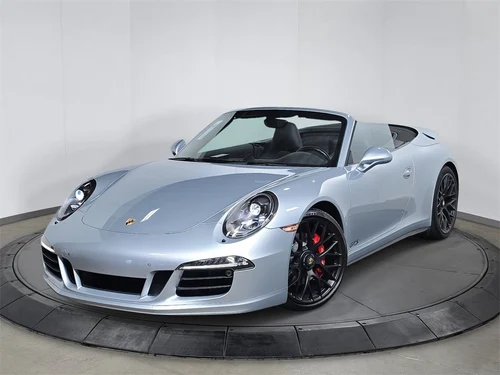 
           
        2015 Porsche 911