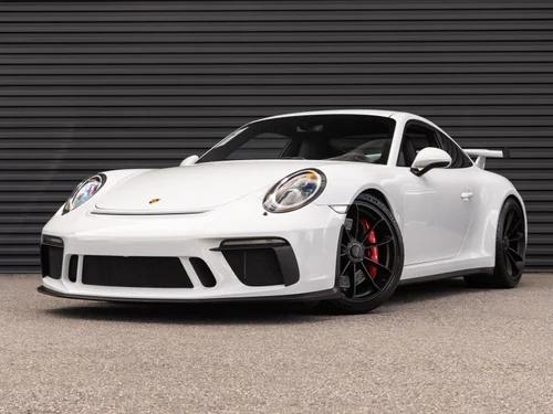 
           
        2018 Porsche 911 GT3
