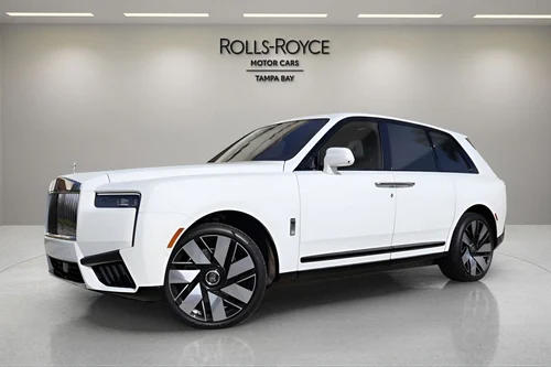 
           New 
        2026 Rolls-Royce Cullinan Sport Utility