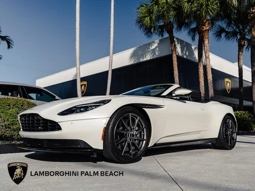 
           
        2019 Aston Martin DB11