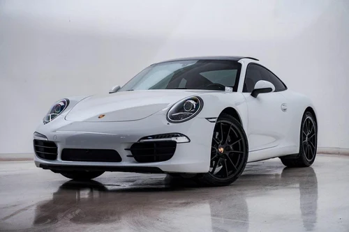 
           
        2015 Porsche 911 Carrera
