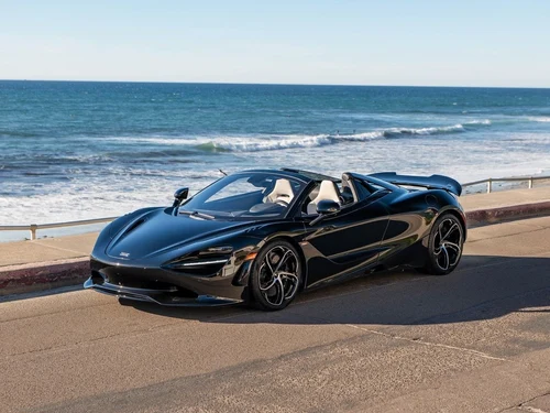 
           
        2024 McLaren 750S