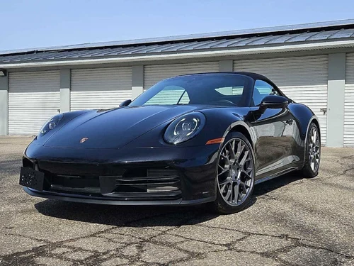 
           
        2025 Porsche 911 Carrera