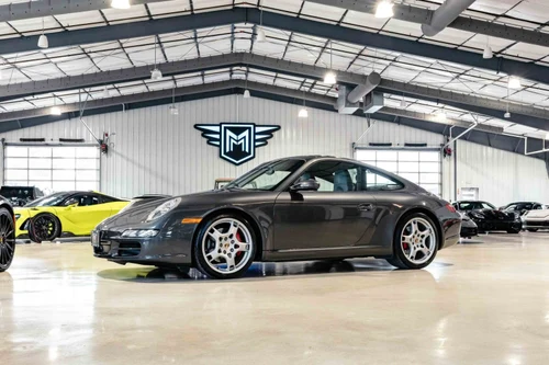 
           
        2006 Porsche 911