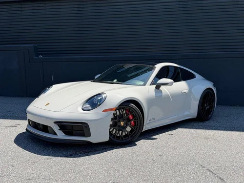 
           
        2022 Porsche 911 Carrera 4 GTS