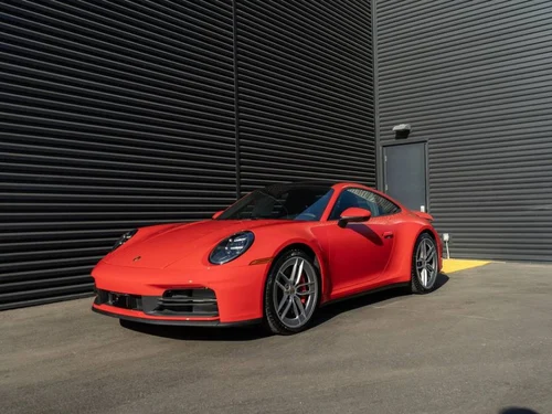 
           New 
        2026 Porsche 911