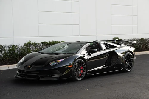 
           
        2020 Lamborghini Aventador LP 770-4 SVJ