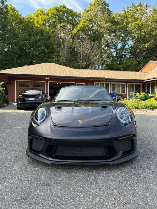 
           
        2019 Porsche 911 GT3 RS