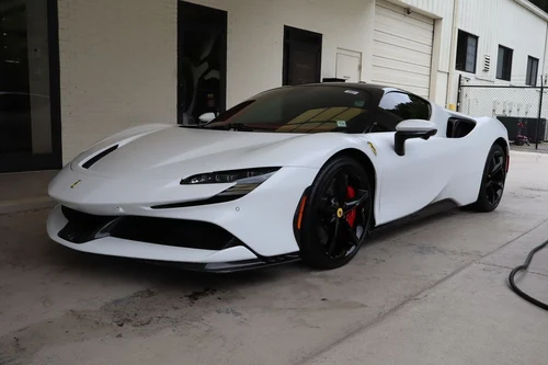 
           
        2023 Ferrari SF90 Stradale Base