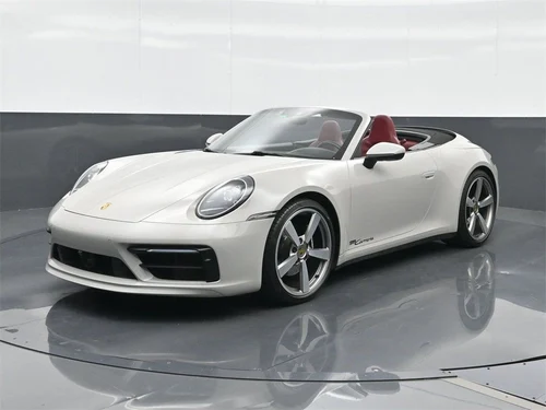 
           
        2021 Porsche 911