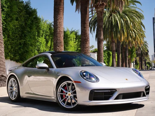 
           
        2020 Porsche 911 Carrera 4S