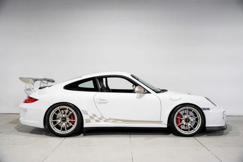 
           
        2010 Porsche 911 GT3 RS