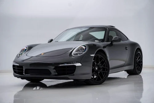
           
        2015 Porsche 911 Carrera