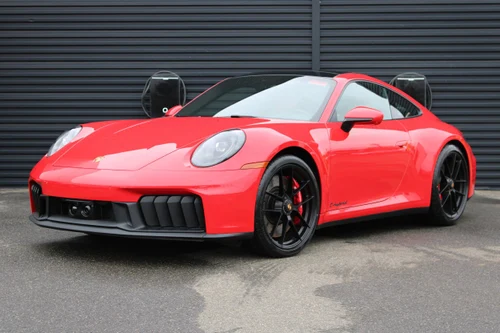 
           New 
        2026 Porsche 911 Carrera 4 GTS