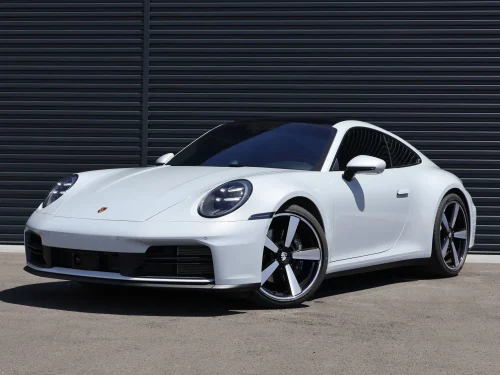 
           
        2025 Porsche 911 Carrera