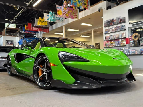 
           
        2020 McLaren 600LT Spider Base