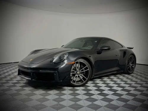 
           
        2021 Porsche 911