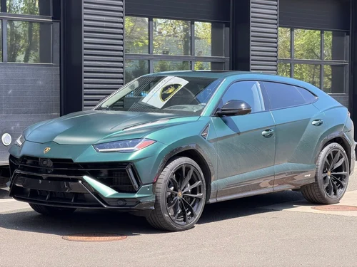 
           
        2024 Lamborghini Urus S
