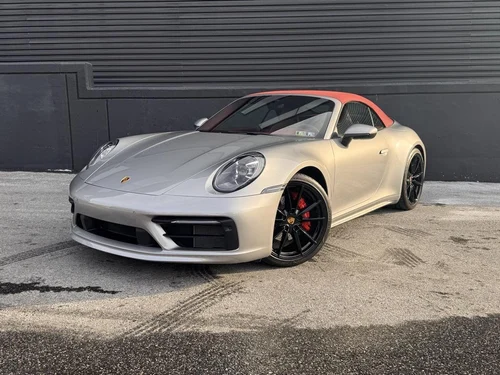 
           
        2023 Porsche 911 Carrera