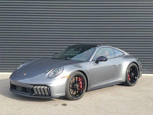 
           New 
        2026 Porsche 911 Carrera GTS