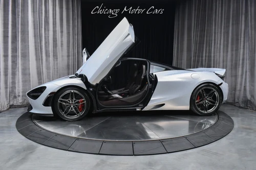 
           
        2018 McLaren 720S