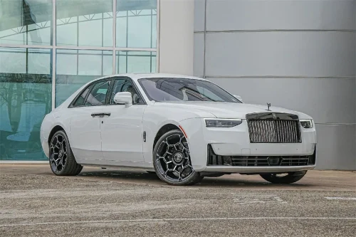
           New 
        2025 Rolls-Royce Black Badge Ghost Base