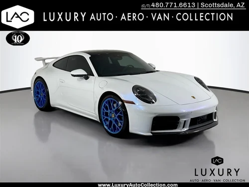 
           
        2025 Porsche 911 Carrera