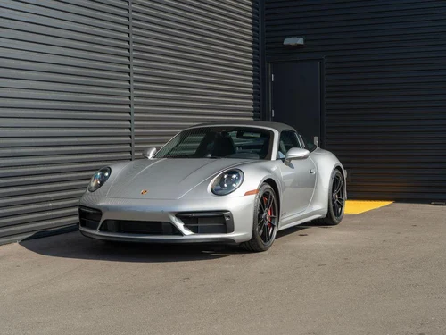 
           
        2024 Porsche 911 Targa 4 GTS